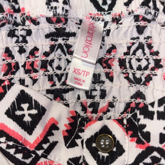 Native Summer Crop-Top 🪷☀️ - Picture 4 of 5